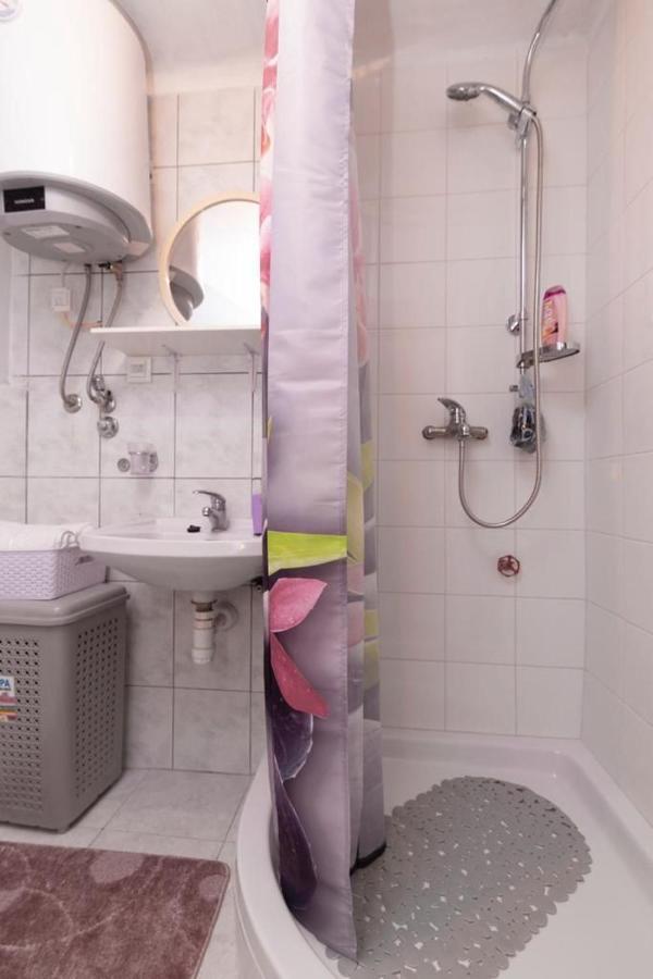 Central Apartment Rose In Hearth Of Σπλιτ Εξωτερικό φωτογραφία